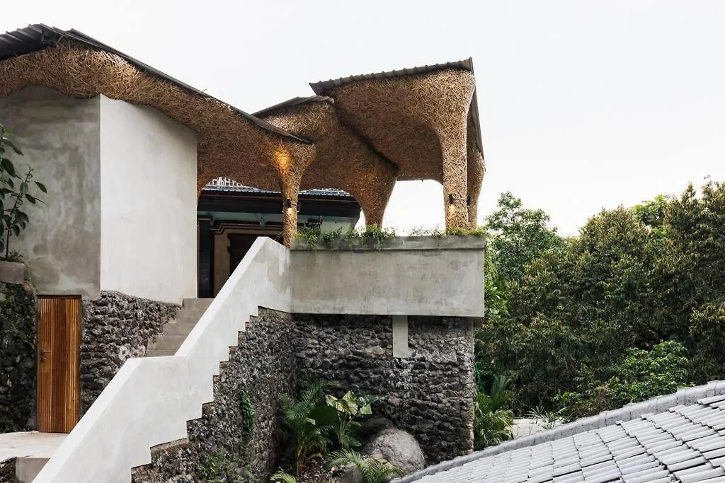 Bamboolina Jungle Villa Unique Art&River Access Ubud